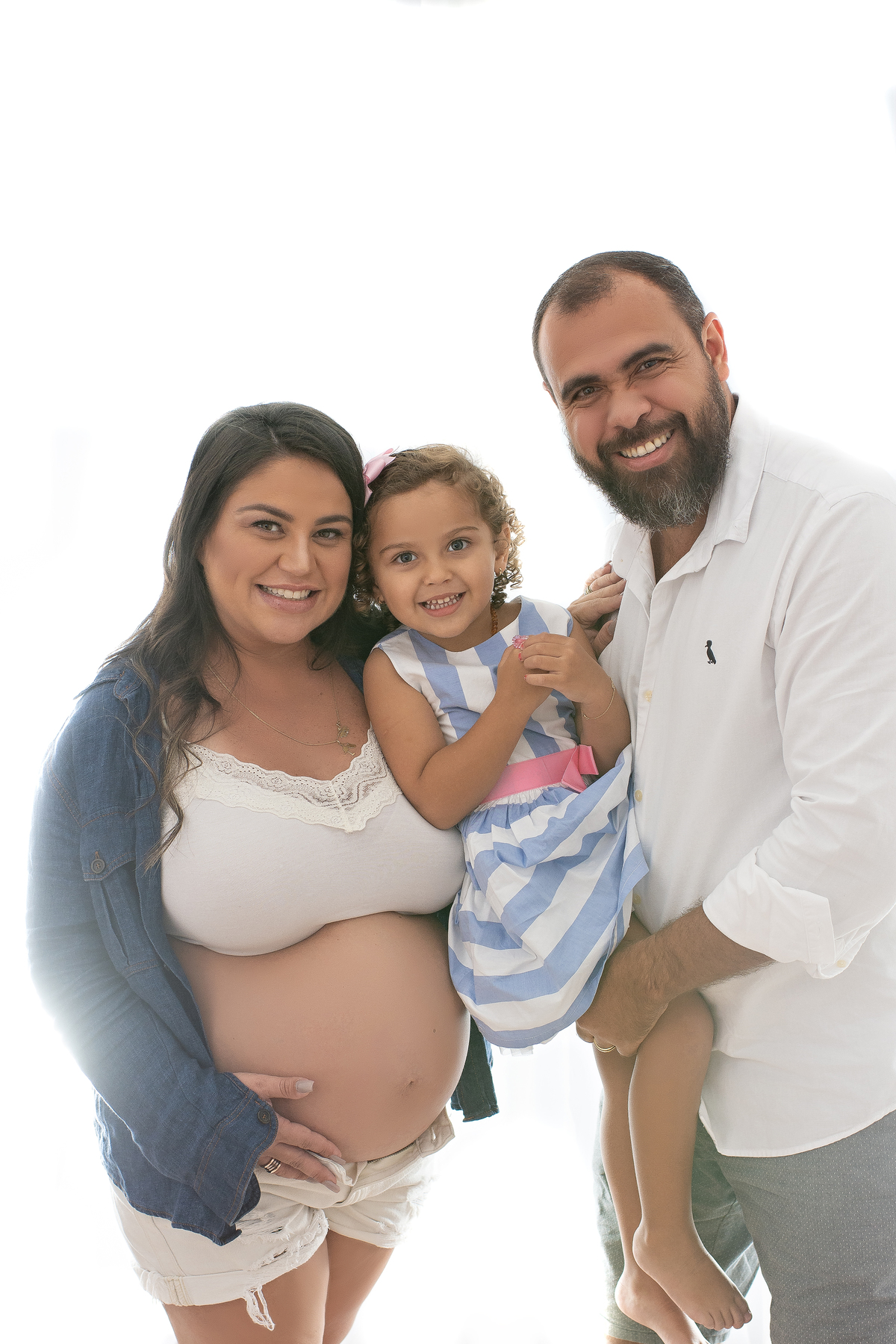 ensaio de gestante, gestante em estúdio, barra da tijuca, foto de grávida, gestação saudável, gestante e bela, fotografia de gestante, melhor fotógrafa da barra, fotografia gestante e newborn, gestante estilosa, grávida e feliz, lindas fotos de gestante 