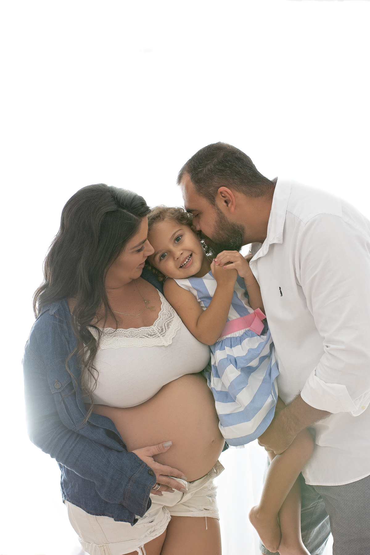 ensaio de gestante, gestante em estúdio, barra da tijuca, foto de grávida, gestação saudável, gestante e bela, fotografia de gestante, melhor fotógrafa da barra, fotografia gestante e newborn, gestante estilosa, grávida e feliz, lindas fotos de gestante 