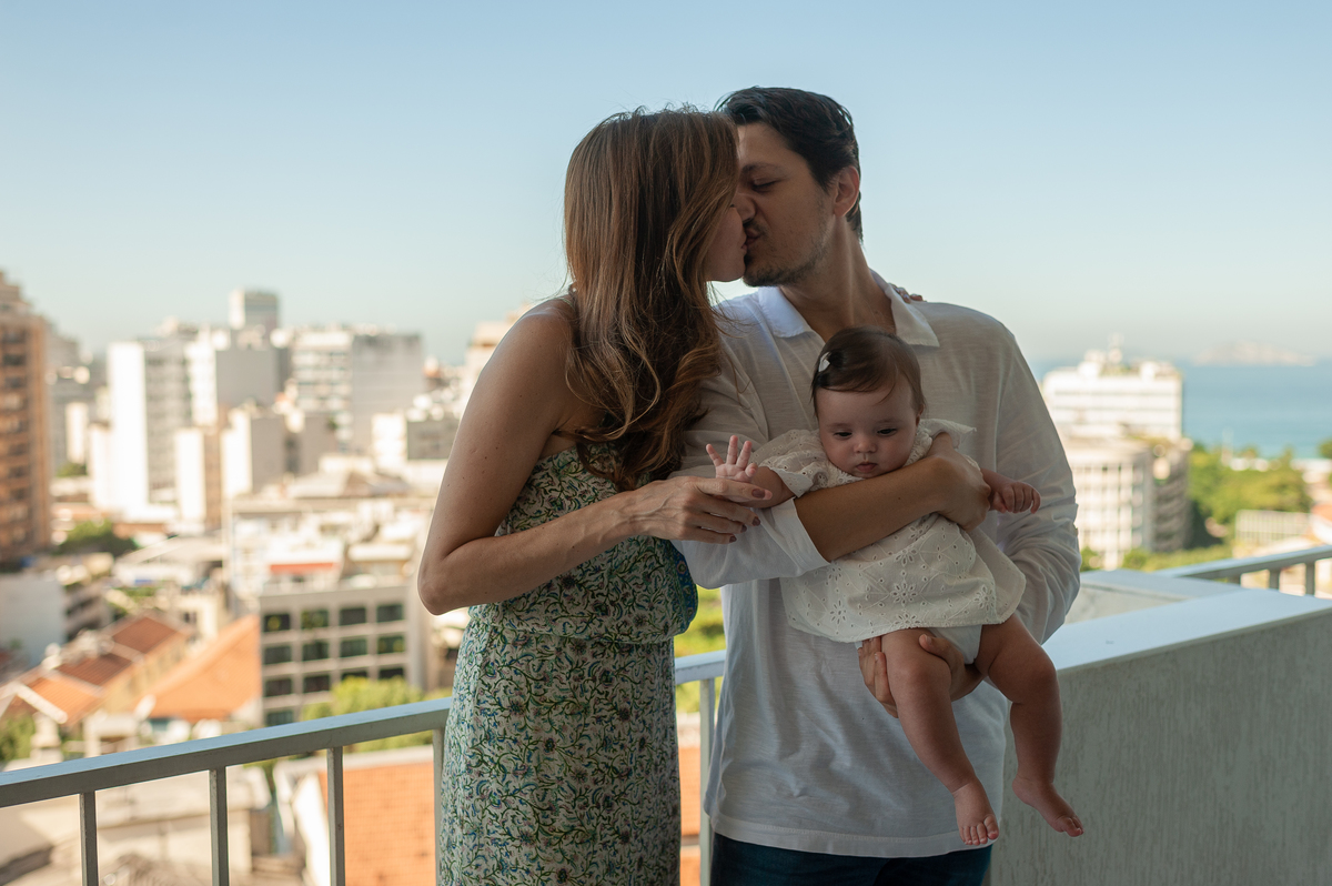 melhor fotógrafa de bebês no Rio de Janeiro, best newborn photographer in Rio, fotografia de bebês, acompanhamento fotográfico, ensaio fotográfico de bebê, rita rodrigues fotografia, ensaio lifestyle, fotos de bebê em casa, acompanhamento trimestral 