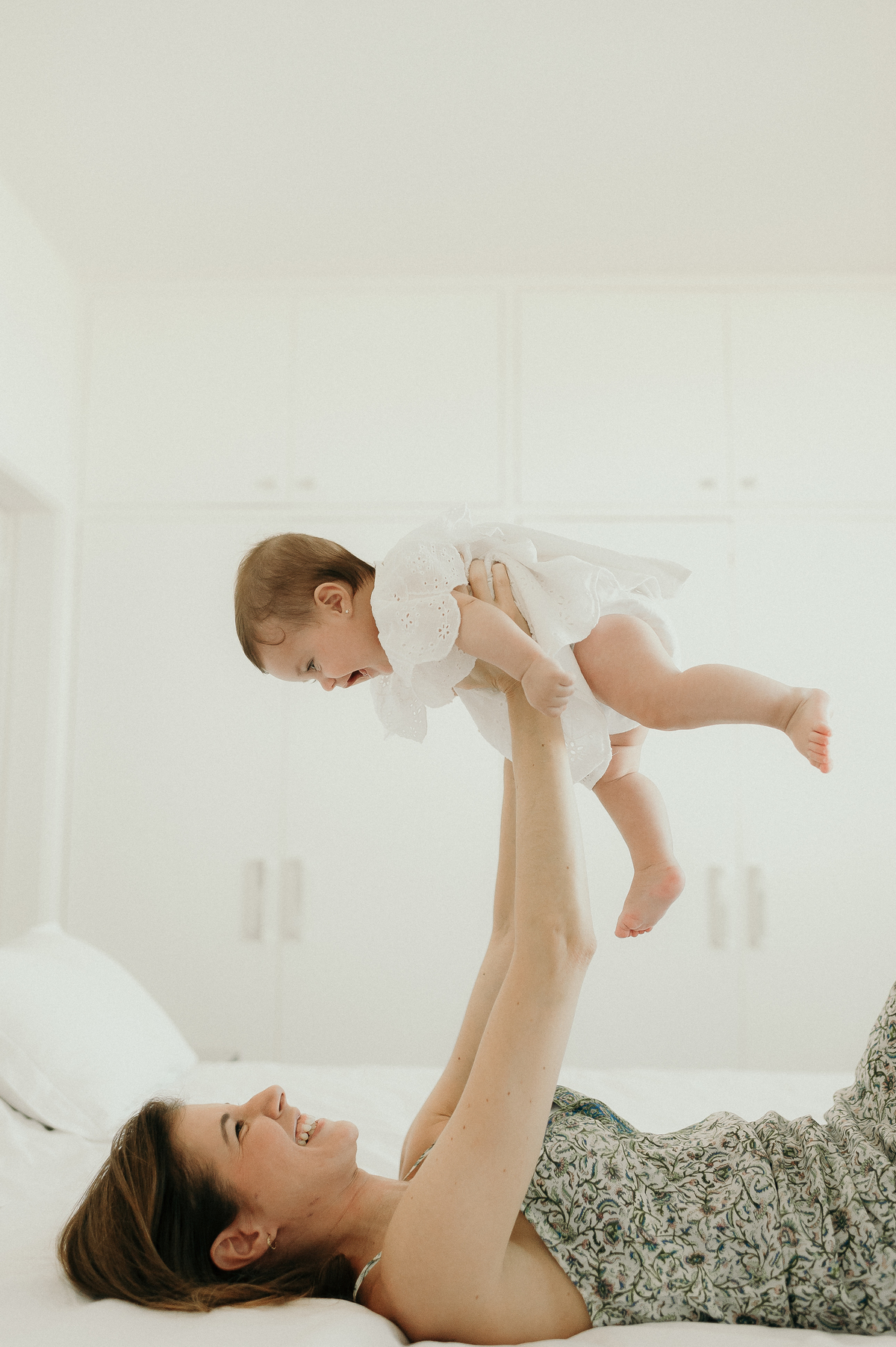 melhor fotógrafa de bebês no Rio de Janeiro, best newborn photographer in Rio, fotografia de bebês, acompanhamento fotográfico, ensaio fotográfico de bebê, rita rodrigues fotografia, ensaio lifestyle, fotos de bebê em casa, acompanhamento em casa 