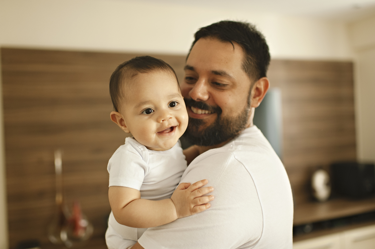 foto de bebê, acompanhamento fotográfico de bebês, ensaio lifestyle, melhor fotógrafa newborn do Rio, embaixadora da ABFRN no Rio de Janeiro, fotografia infantil, acompanhamento quadrimestral, acompanhamento trimestral, fotografia infantil na barra
