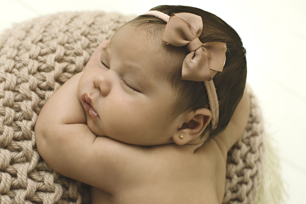 fotografia newborn, foto de recém-nascido, newborn barra da tijuca, melhor fotógrafa newborn do Rio, embaixadora da ABFRN, melhor fotógrafa de recém-nascidos do Rio, estúdio na barra da tijuca, ensaio newborn barra, rita rodrigues fotografia