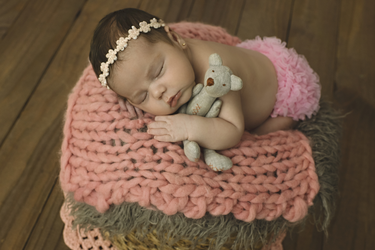 fotografia newborn, foto de recém-nascido, newborn barra da tijuca, melhor fotógrafa newborn do Rio, embaixadora da ABFRN, melhor fotógrafa de recém-nascidos do Rio, estúdio na barra da tijuca, ensaio newborn barra, rita rodrigues fotografia