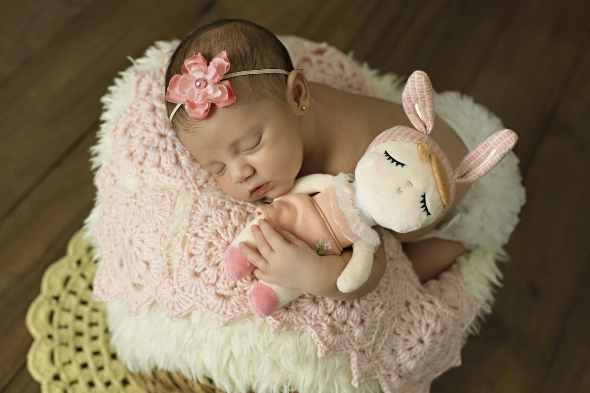 fotografia newborn, foto de recém-nascido, newborn barra da tijuca, melhor fotógrafa newborn do Rio, embaixadora da ABFRN, melhor fotógrafa de recém-nascidos do Rio, estúdio na barra da tijuca, ensaio newborn barra, rita rodrigues fotografia, making of