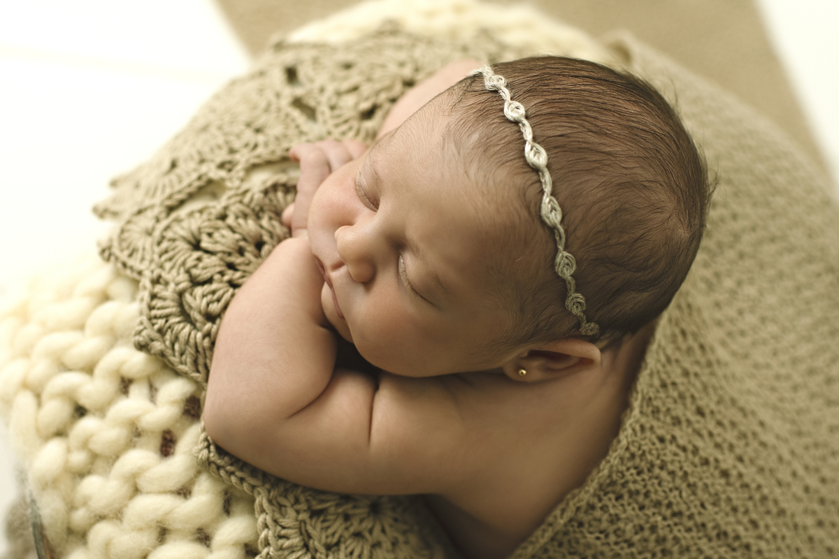 fotografia newborn, foto de recém-nascido, newborn barra da tijuca, melhor fotógrafa newborn do Rio, embaixadora da ABFRN, melhor fotógrafa de recém-nascidos do Rio, estúdio na barra da tijuca, ensaio newborn barra, rita rodrigues fotografia, making of
