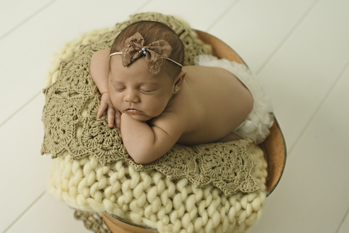 fotografia newborn, foto de recém-nascido, newborn barra da tijuca, melhor fotógrafa newborn do Rio, embaixadora da ABFRN, melhor fotógrafa de recém-nascidos do Rio, estúdio na barra da tijuca, ensaio newborn barra, rita rodrigues fotografia, making of