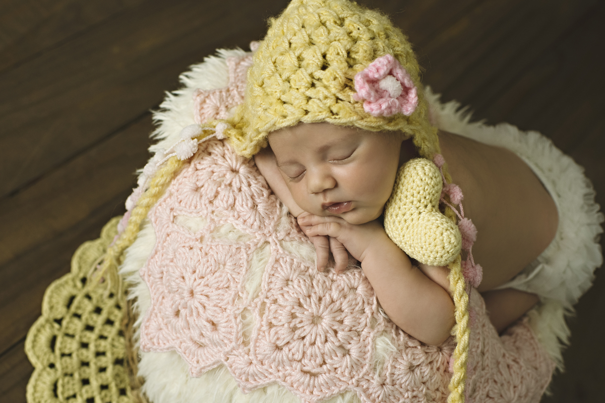 fotografia newborn, foto de recém-nascido, newborn barra da tijuca, melhor fotógrafa newborn do Rio, embaixadora da ABFRN, melhor fotógrafa de recém-nascidos do Rio, estúdio na barra da tijuca, ensaio newborn barra, rita rodrigues fotografia, making of