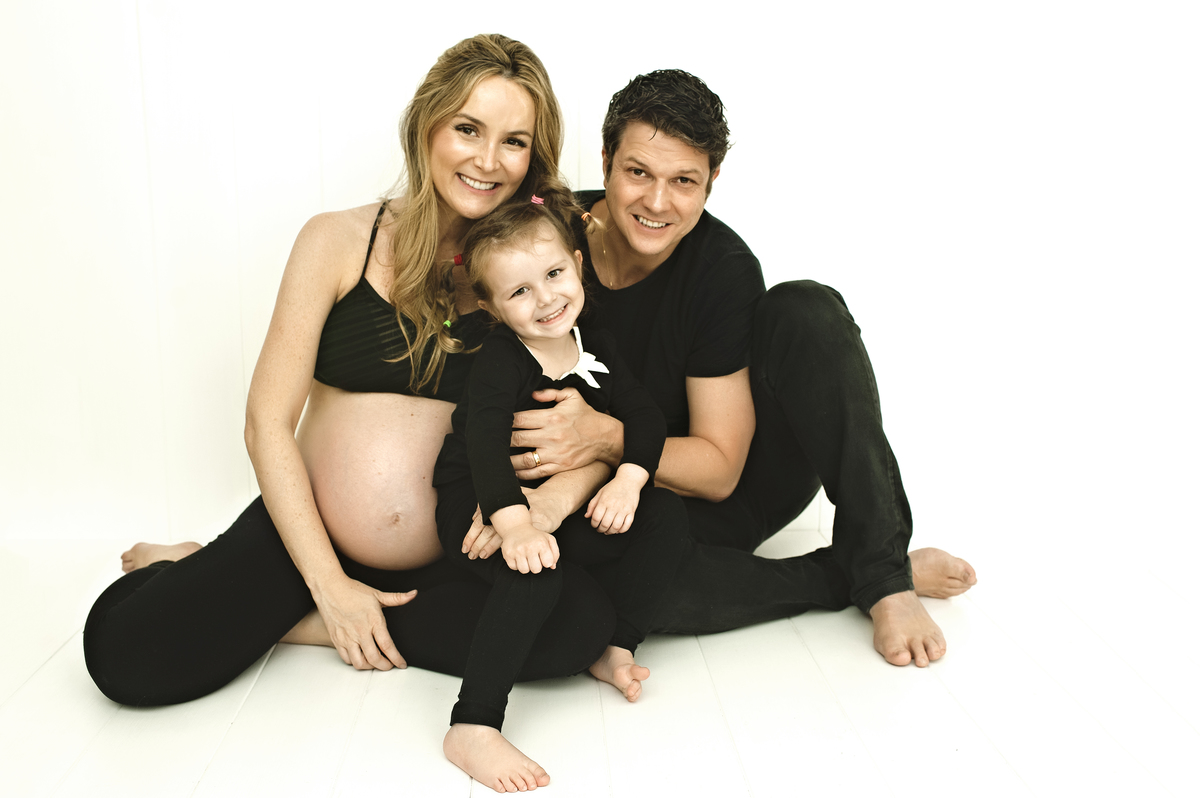 gestante em estúdio, gestante barra da tijuca, ensaio gestante barra da tijuca, fotografia de gestante, grávida rio de janeiro, estúdio fotográfico barra da tijuca, fotos de grávida em estúdio, melhor fotógrafa do rio de janeiro