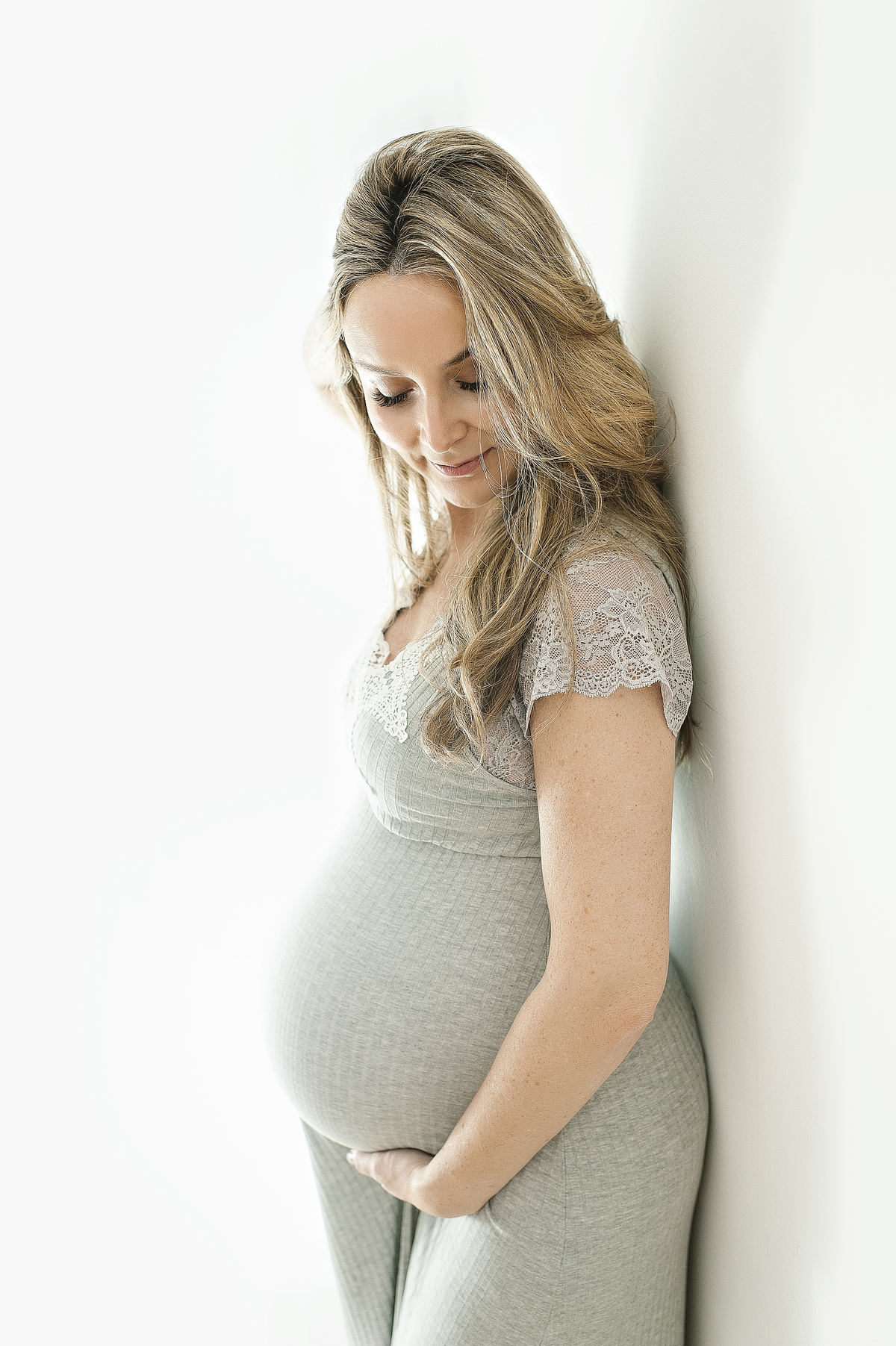 gestante em estúdio, gestante barra da tijuca, ensaio gestante barra da tijuca, fotografia de gestante, grávida rio de janeiro, estúdio fotográfico barra da tijuca, fotos de grávida em estúdio, melhor fotógrafa do rio de janeiro