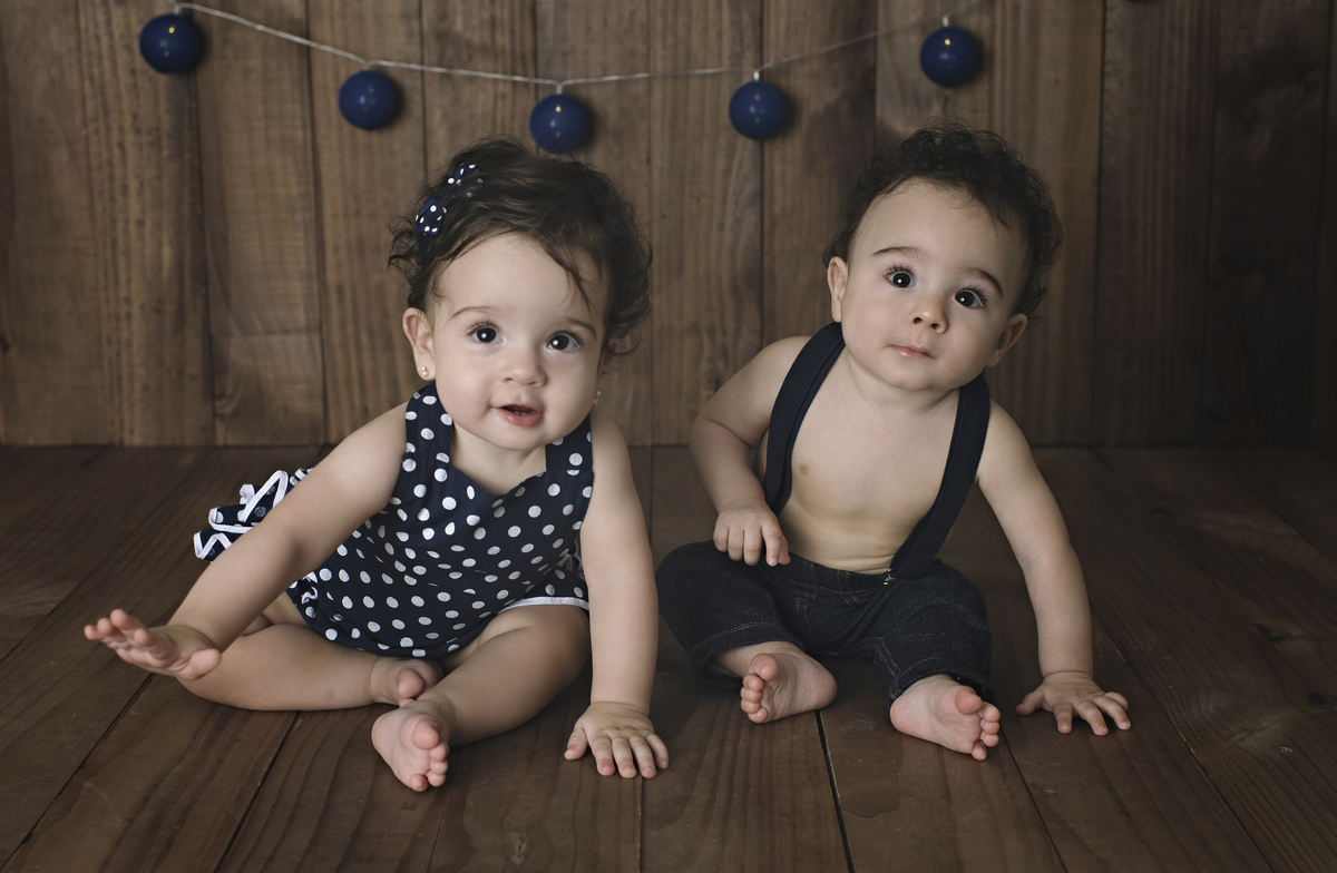 acompanhamento de bebê, acompanhamento fotográfico barra da tijuca, acompanhamento de gêmeos, fotos de gêmeos, acompanhamento trimestral, acompanhamento quadrimestral, fotos de bebê, fotografia infantil, estúdio fotográfico barra da tijuca