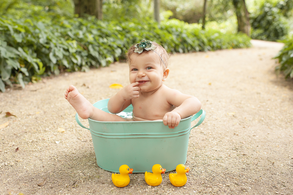 smash the cake, cake smash, fotografia infantil barra da tijuca, fotografia infantil barra da tijuca, newborn barra da tijuca, newborn rio de janeiro, best newborn photographer in rio, melhor fotógrafa newborn no rio, acompanhamento de bebês
