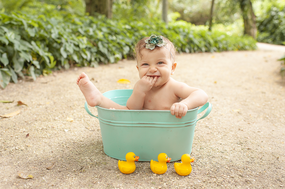 smash the cake, cake smash, fotografia infantil barra da tijuca, fotografia infantil barra da tijuca, newborn barra da tijuca, newborn rio de janeiro, best newborn photographer in rio, melhor fotógrafa newborn no rio, acompanhamento de bebês
