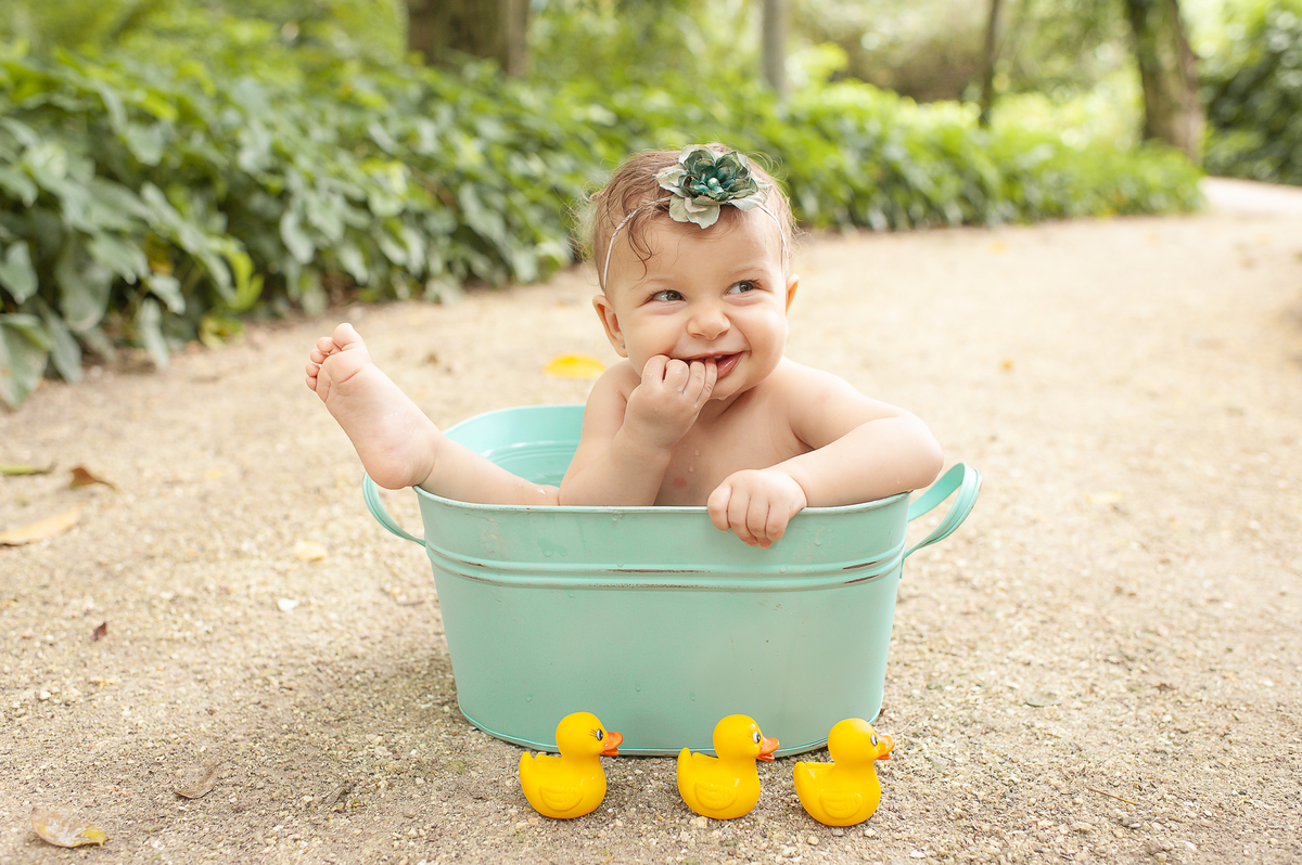 smash the cake, cake smash, fotografia infantil barra da tijuca, fotografia infantil barra da tijuca, newborn barra da tijuca, newborn rio de janeiro, best newborn photographer in rio, melhor fotógrafa newborn no rio, acompanhamento de bebês
