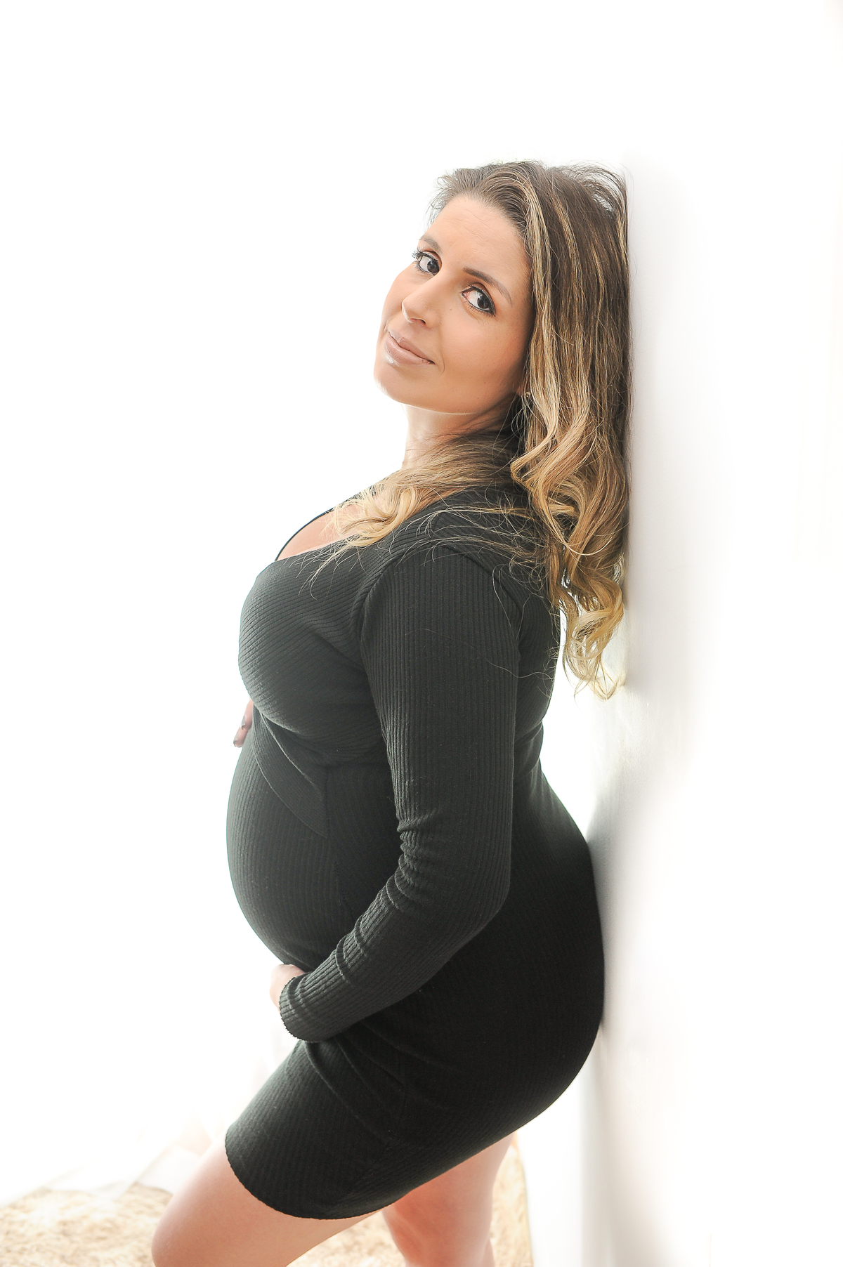 ensaio gestante, ensaio gestante barra da tijuca, ensaio gestante em estúdio, fotos de gestante, gestação saudável, gestante linda, ensaio gestante rio de janeiro, melhor fotógrafa newborn no rio, newborn barra da tijuca