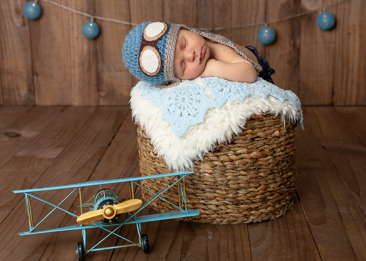 newborn barra da tijuca, melhor fotógrafa newborn no Rio de Janeiro, melhor fotógrafa newborn na barra da tijuca, fotógrafa newborn experiente, fotografia newborn barra, ensaio newborn barra, lindas fotos newborn, fotos newborn em estúdio
