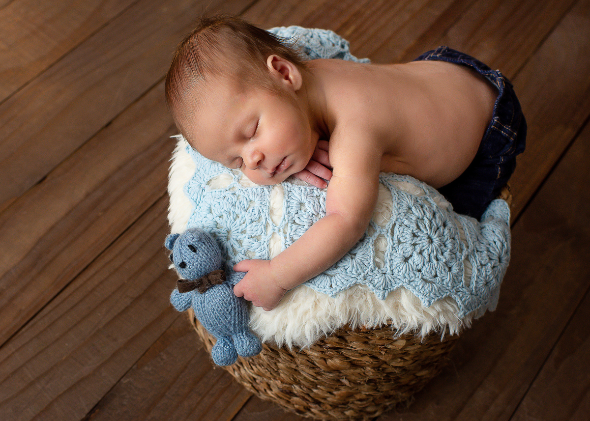 newborn barra da tijuca, melhor fotógrafa newborn no Rio de Janeiro, melhor fotógrafa newborn na barra da tijuca, fotógrafa newborn experiente, fotografia newborn barra, ensaio newborn barra, lindas fotos newborn, fotos newborn em estúdio
