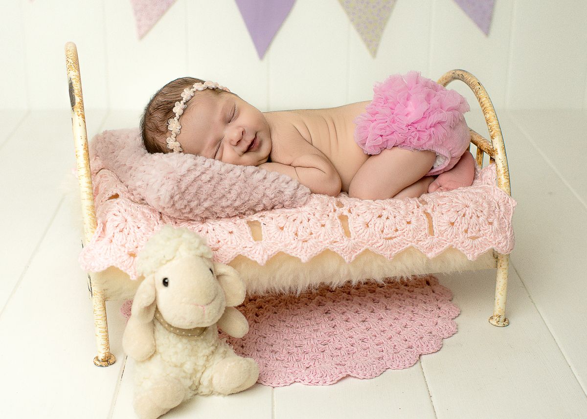 newborn, ensaio newborn, newborn de menina, newborn barra da tijuca, melhor fotógrafa newborn, melhor fotógrafa de bebês da barra, newborn barra, fotos de bebês barra da tijuca, book infantil