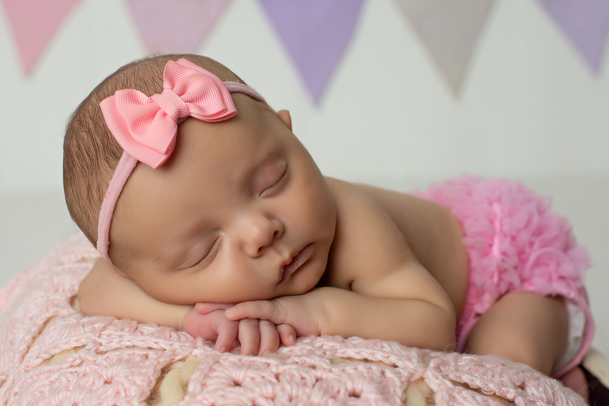 melhor fotógrafa newborn, newborn barra da tijuca, newborn barra, melhor estúdio newborn, parto gestante e newborn, ensaio newborn barra, best newborn photographer, foto de bebê, newborn em estúdio
