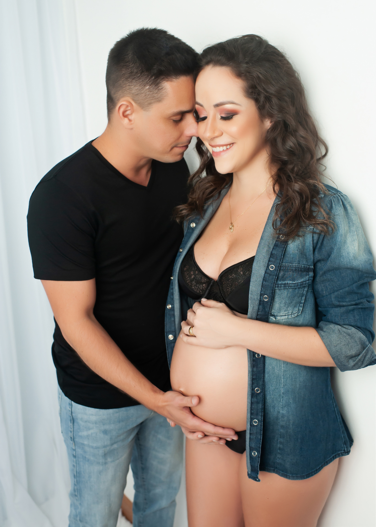 gestante barra da tijuca, estúdio de fotos para gestantes na barra da tijuca, fotos de gestante barra da tijuca, melhor fotógrafa newborn do Rio, melhor fotógrafa de gestante no Rio, gestante linda, gestação saudável, estúdio barra da tijuca, gravidez
