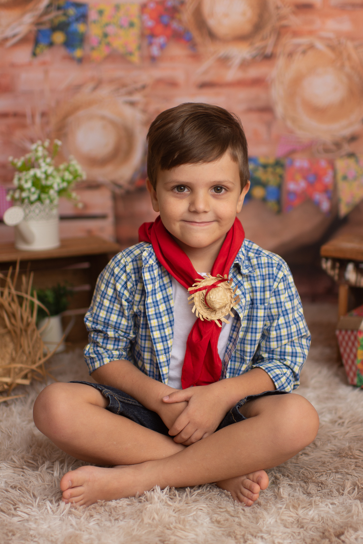 mini sessão de são joão, mini sessão festa junina, ensaio fotográfico infantil, estúdio fotográfico infantil barra da tijuca, fotografia infantil, festa junina, fotografia de gestante, parto, newborn, acompanhamento e crianças
