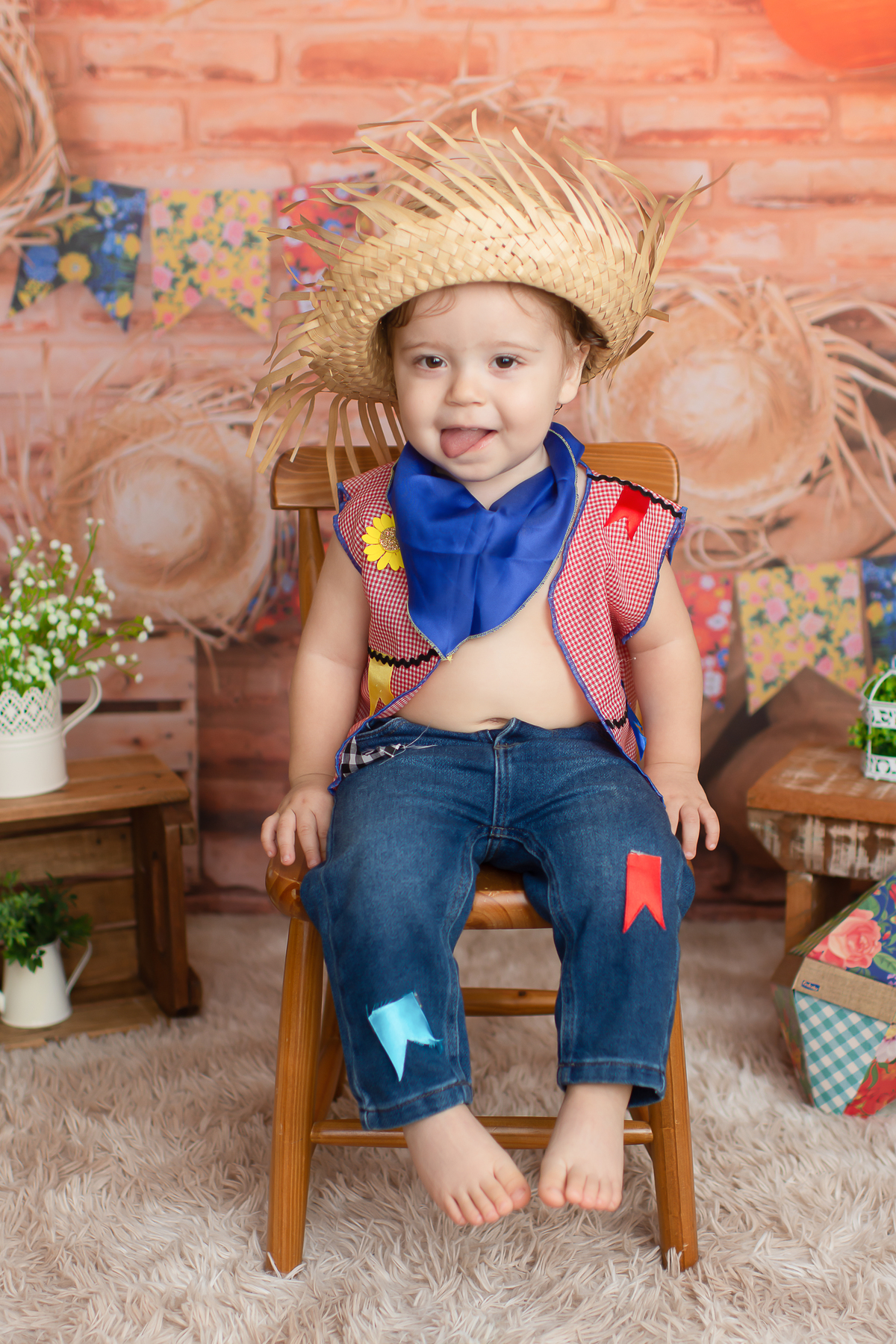 ensaio infantil, ensaio de sao joao, mini sessao de sao joao, ensaio junino, foto de bebe, acompanhamento infantil barra da tijuca, ensaio tematico, melhor fotografa de bebes, best newborn photographer in rio, acompanhamento fotografico, foto infantil
