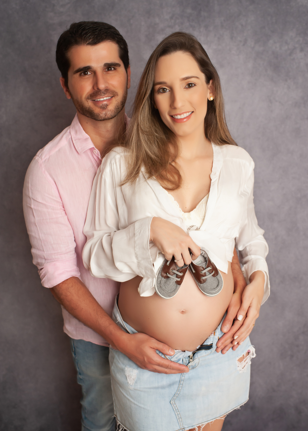 ensaio gestante barra da tijuca, gestante em estúdio, gestante casual, fotos de gestante, ensaio de gestante elegante, ensaio de gestante casual