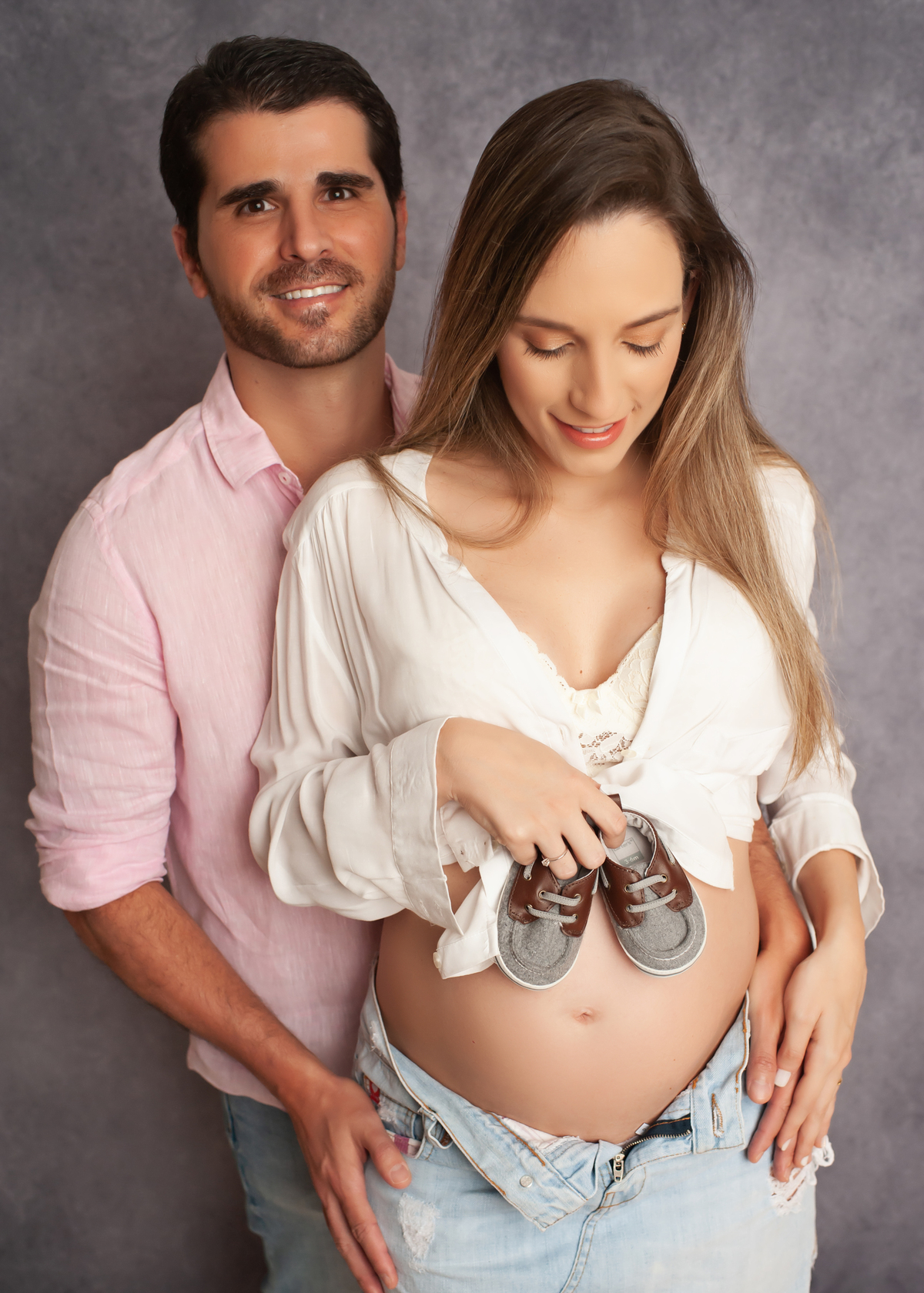 ensaio gestante barra da tijuca, gestante em estúdio, gestante casual, fotos de gestante, ensaio de gestante elegante, ensaio de gestante casual