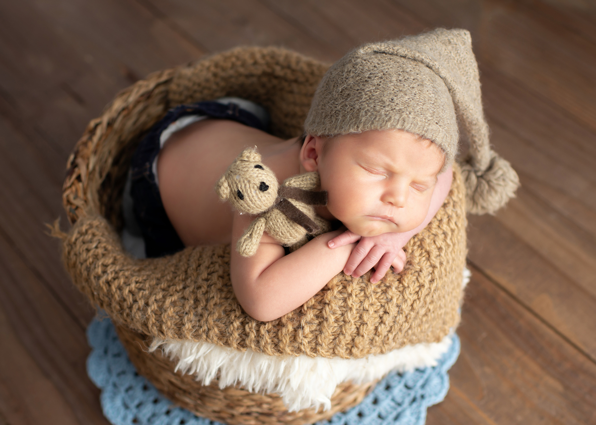 gestante barra da tijuca, gestante em estudio, gestante rio de janeiro, newborn barra da tijuca, melhor fotografa newborn do rio, newborn rio de janeiro, parto cesarea, fotografia de parto, fotografia newborn, foto de bebe, estudio newborn, recem nascido