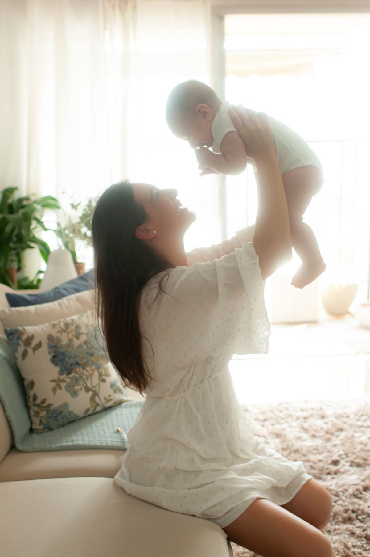 ensaio de familia, ensaio lifestyle, ensaio em casa, ensaio de bebe em casa, fotografia de familia, fotos de familia, fotos de bebe, foto de bebe em casa, registro do dia a dia do bebe, fotos newborn, newborn barra, foto de parto, foto de gestante 