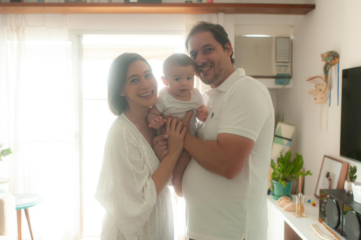 ensaio de familia, ensaio lifestyle, ensaio em casa, ensaio de bebe em casa, fotografia de familia, fotos de familia, fotos de bebe, foto de bebe em casa, registro do dia a dia do bebe, fotos newborn, newborn barra, foto de parto, foto de gestante 