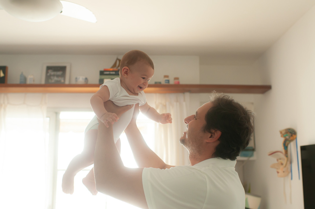 ensaio de familia, ensaio lifestyle, ensaio em casa, ensaio de bebe em casa, fotografia de familia, fotos de familia, fotos de bebe, foto de bebe em casa, registro do dia a dia do bebe, fotos newborn, newborn barra, foto de parto, foto de gestante 