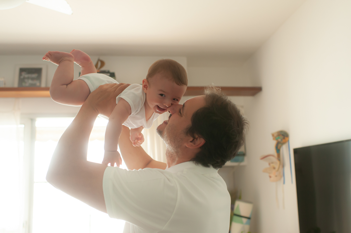 ensaio de familia, ensaio lifestyle, ensaio em casa, ensaio de bebe em casa, fotografia de familia, fotos de familia, fotos de bebe, foto de bebe em casa, registro do dia a dia do bebe, fotos newborn, newborn barra, foto de parto, foto de gestante 