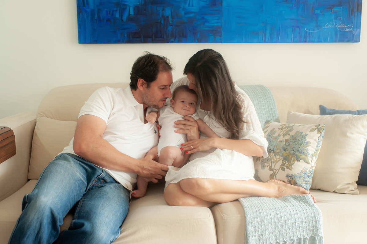 ensaio de familia, ensaio lifestyle, ensaio em casa, ensaio de bebe em casa, fotografia de familia, fotos de familia, fotos de bebe, foto de bebe em casa, registro do dia a dia do bebe, fotos newborn, newborn barra, foto de parto, foto de gestante 