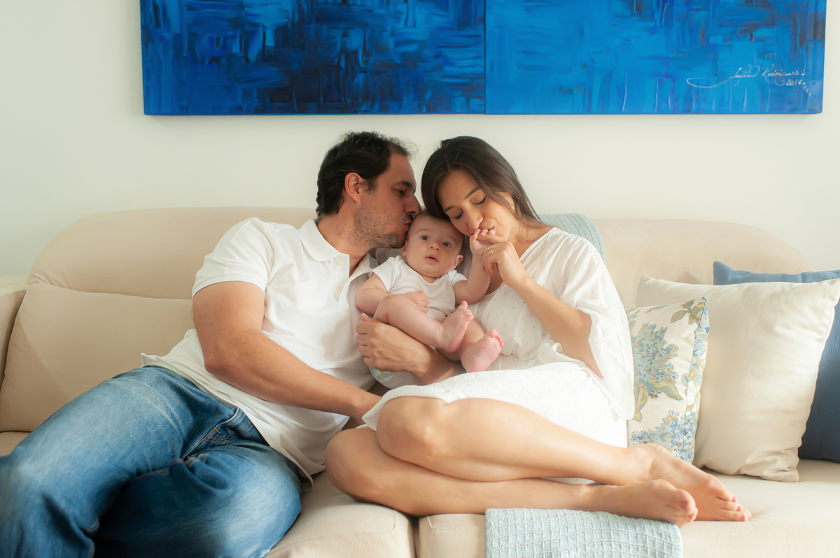 ensaio de familia, ensaio lifestyle, ensaio em casa, ensaio de bebe em casa, fotografia de familia, fotos de familia, fotos de bebe, foto de bebe em casa, registro do dia a dia do bebe, fotos newborn, newborn barra, foto de parto, foto de gestante 