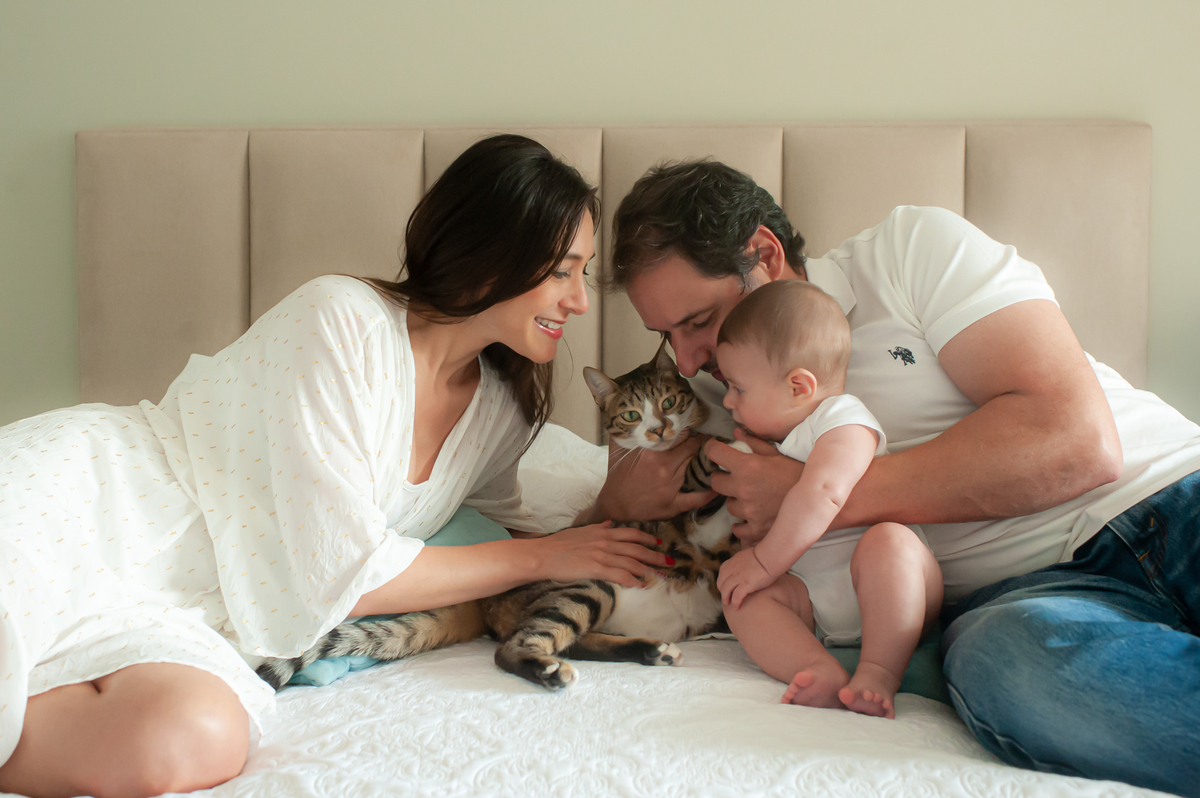 ensaio de familia, ensaio lifestyle, ensaio em casa, ensaio de bebe em casa, fotografia de familia, fotos de familia, fotos de bebe, foto de bebe em casa, registro do dia a dia do bebe, fotos newborn, newborn barra, foto de parto, foto de gestante 