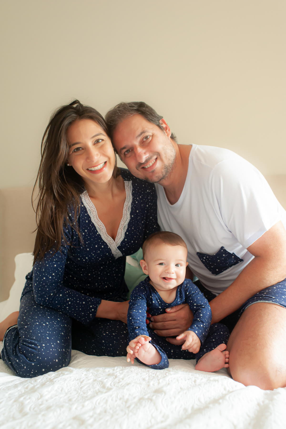 ensaio de familia, ensaio lifestyle, ensaio em casa, ensaio de bebe em casa, fotografia de familia, fotos de familia, fotos de bebe, foto de bebe em casa, registro do dia a dia do bebe, fotos newborn, newborn barra, foto de parto, foto de gestante 