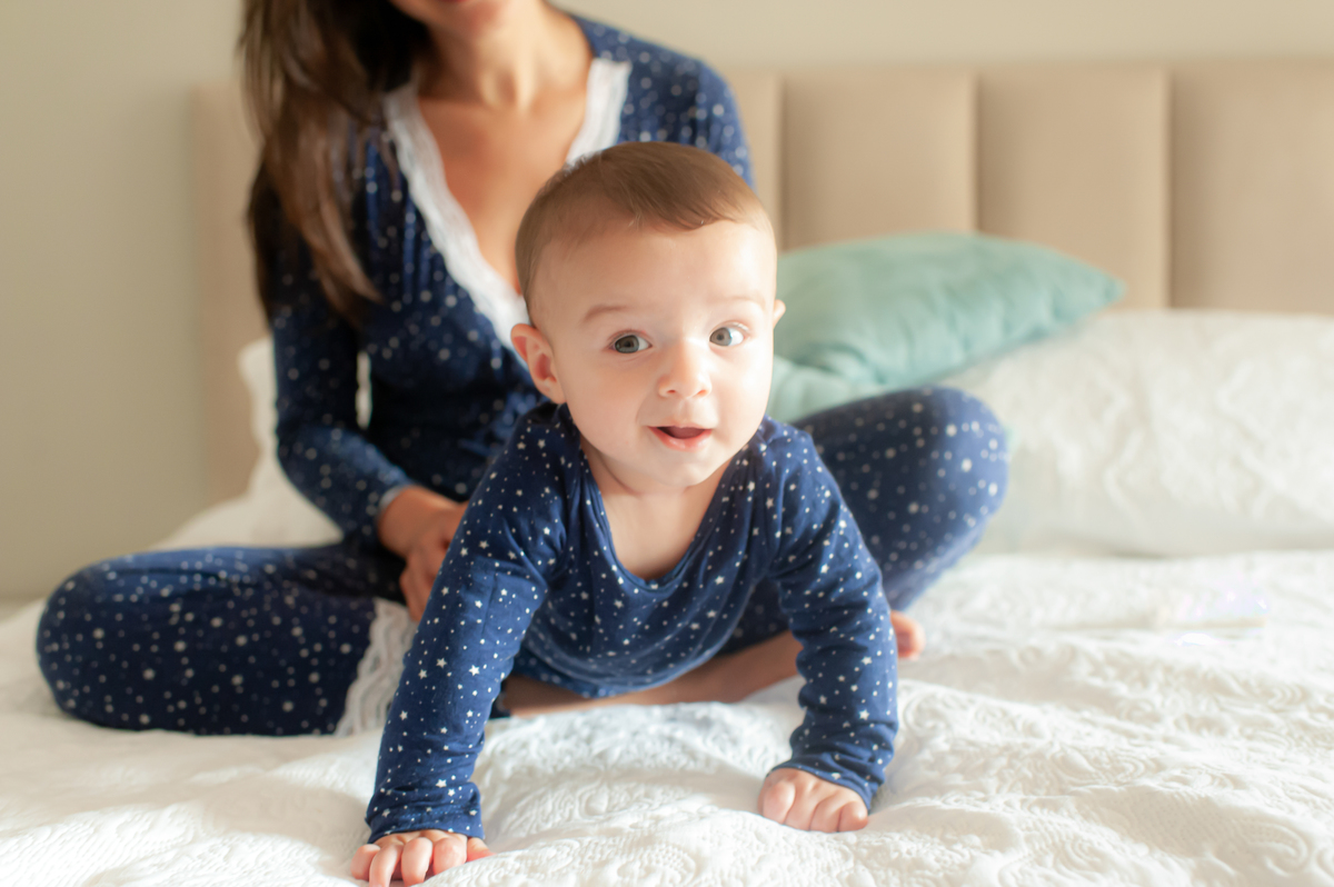 ensaio de familia, ensaio lifestyle, ensaio em casa, ensaio de bebe em casa, fotografia de familia, fotos de familia, fotos de bebe, foto de bebe em casa, registro do dia a dia do bebe, fotos newborn, newborn barra, foto de parto, foto de gestante 