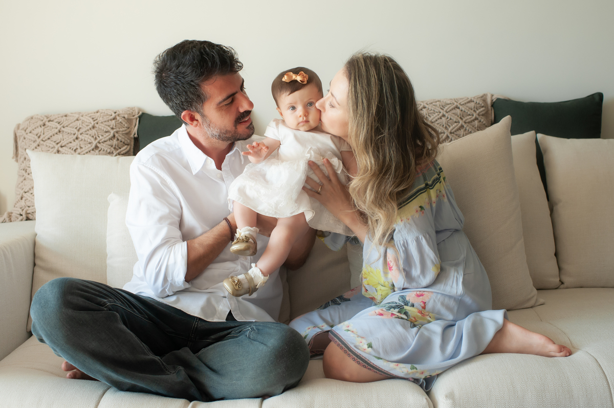 ensaio de familia, ensaio lifestyle, ensaio em casa, ensaio de bebe em casa, fotografia de familia, fotos de familia, fotos de bebe, foto de bebe em casa, registro do dia a dia do bebe, fotos newborn, newborn barra, foto de parto, foto de gestante 