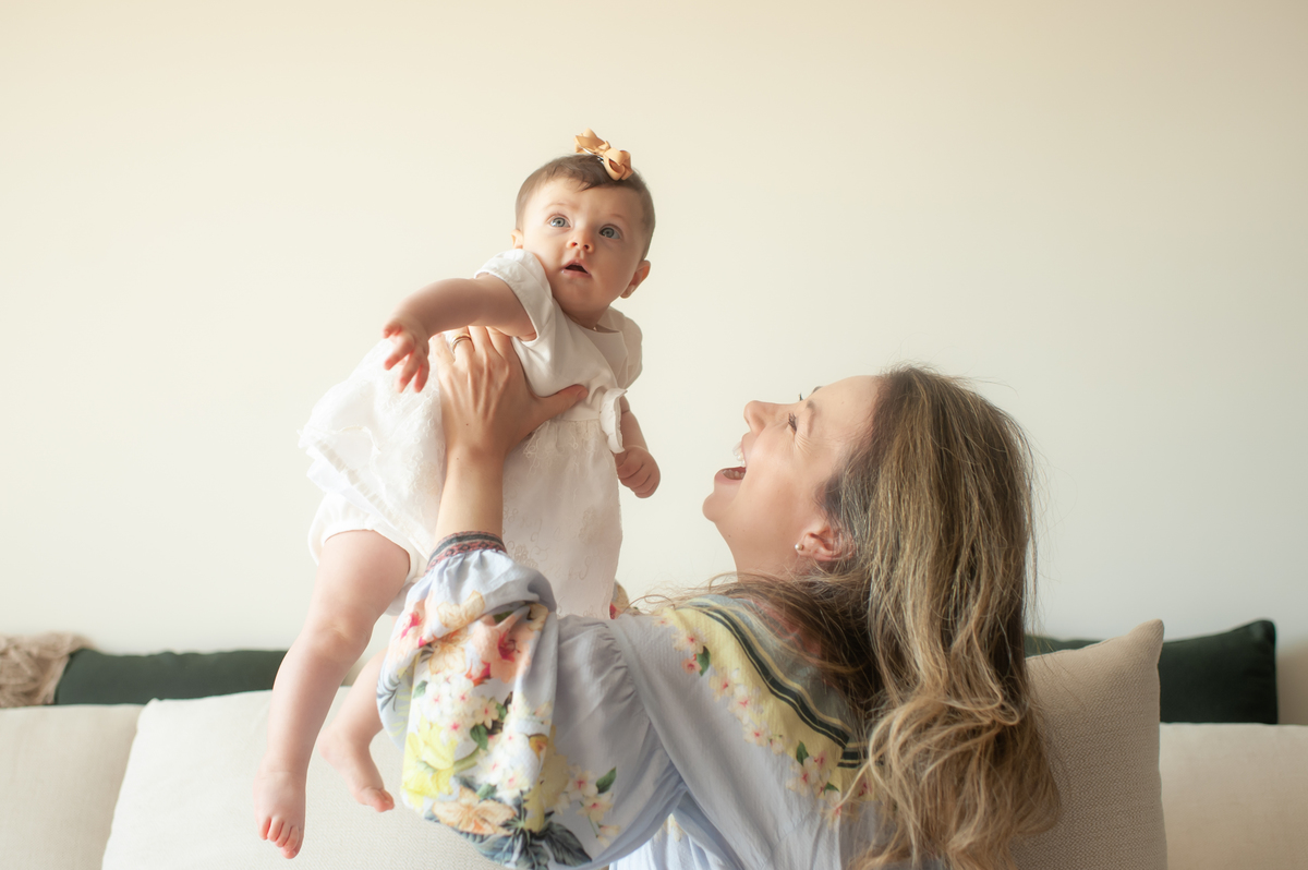 ensaio de familia, ensaio lifestyle, ensaio em casa, ensaio de bebe em casa, fotografia de familia, fotos de familia, fotos de bebe, foto de bebe em casa, registro do dia a dia do bebe, fotos newborn, newborn barra, foto de parto, foto de gestante 