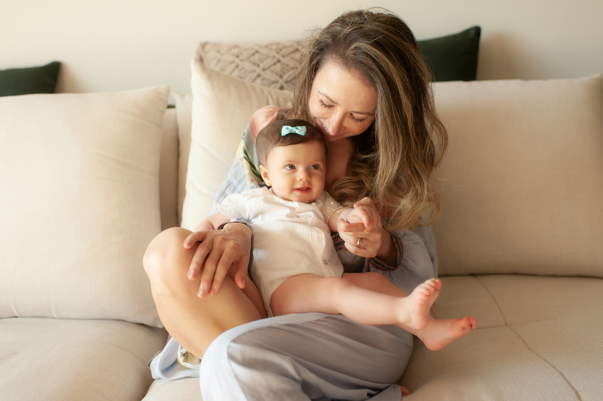 ensaio de familia, ensaio lifestyle, ensaio em casa, ensaio de bebe em casa, fotografia de familia, fotos de familia, fotos de bebe, foto de bebe em casa, registro do dia a dia do bebe, fotos newborn, newborn barra, foto de parto, foto de gestante 
