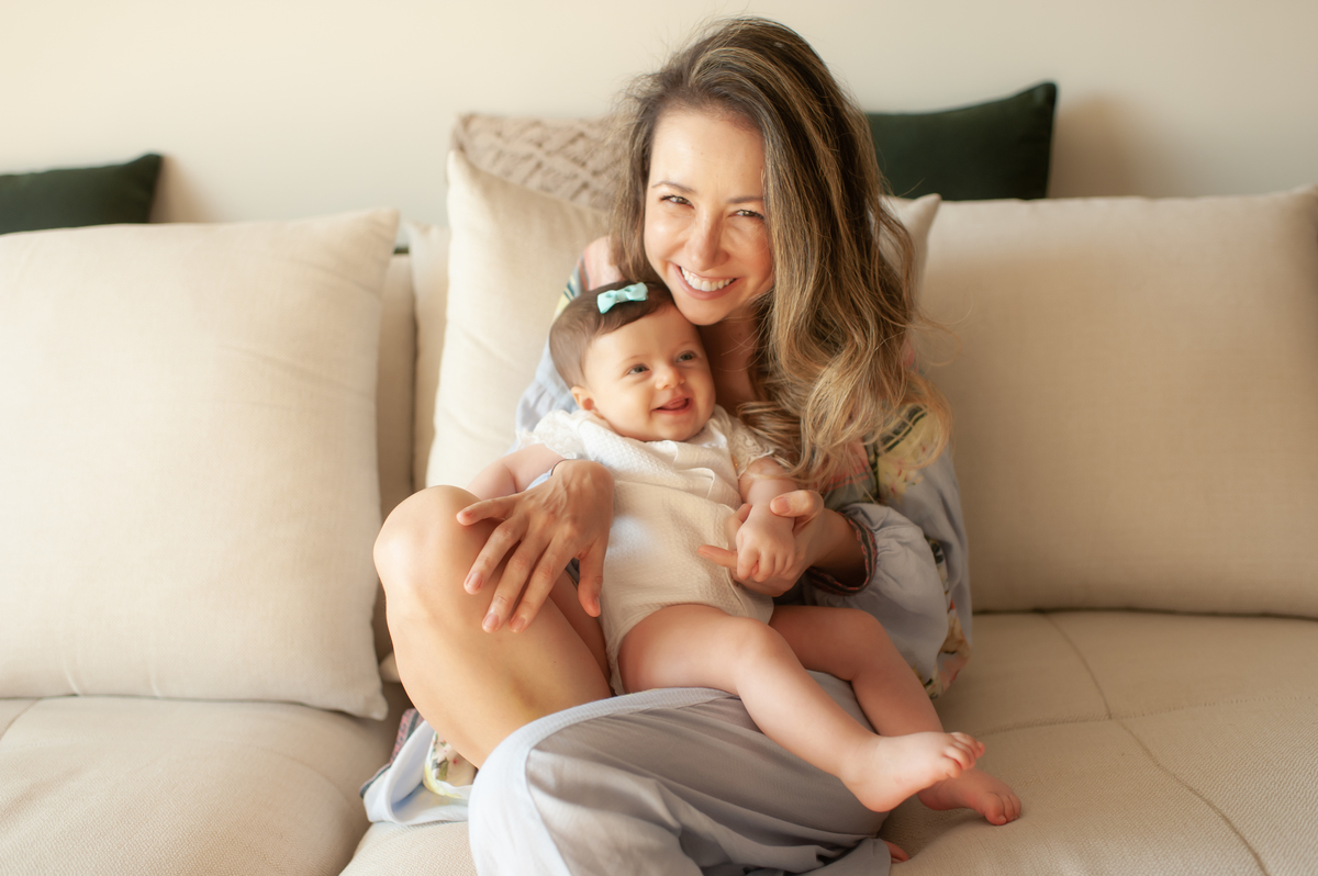 ensaio de familia, ensaio lifestyle, ensaio em casa, ensaio de bebe em casa, fotografia de familia, fotos de familia, fotos de bebe, foto de bebe em casa, registro do dia a dia do bebe, fotos newborn, newborn barra, foto de parto, foto de gestante 