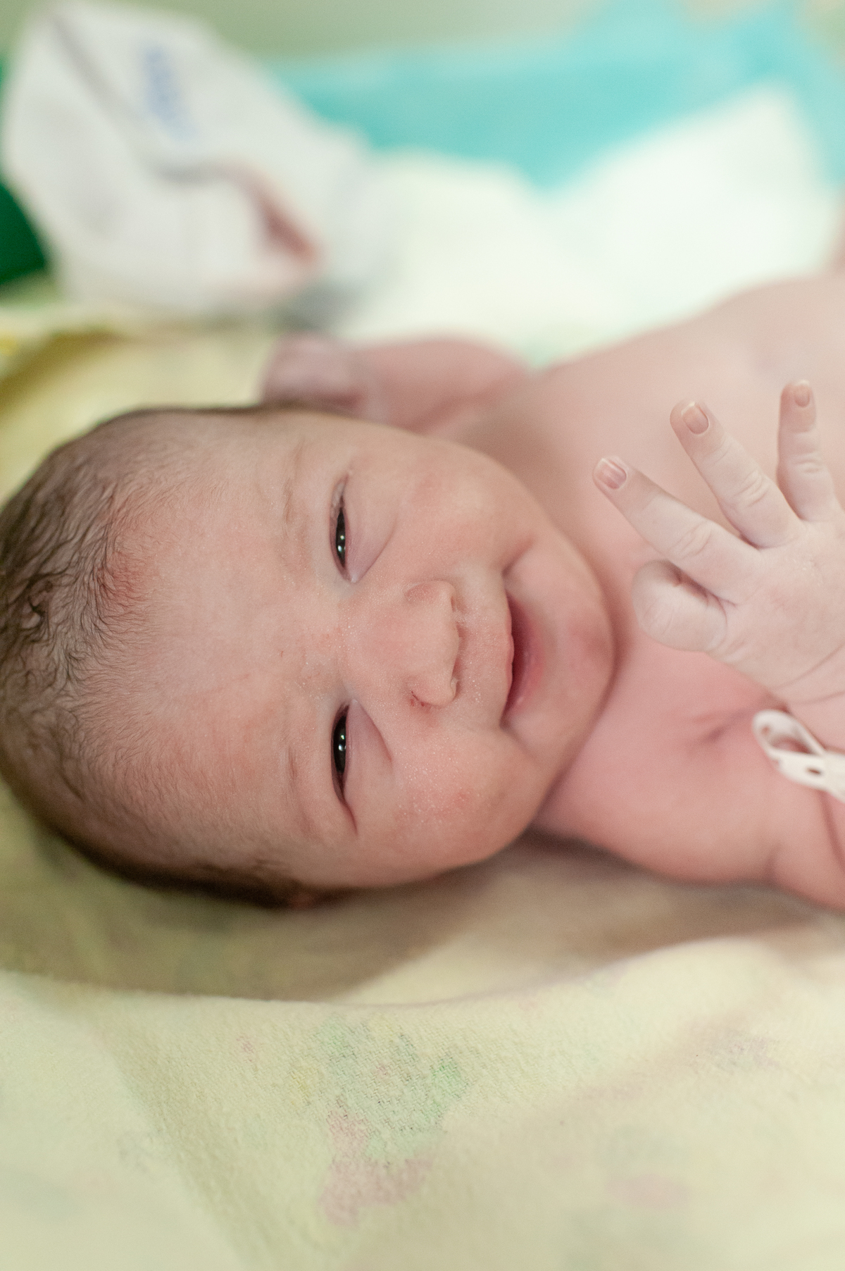 fotografia de parto, foto de parto, registro fotografico de parto, parto cesarea, fotos de cesarea, fotografa de parto, foto de nascimento, foto de parto na perinatal, melhor fotografa de partos