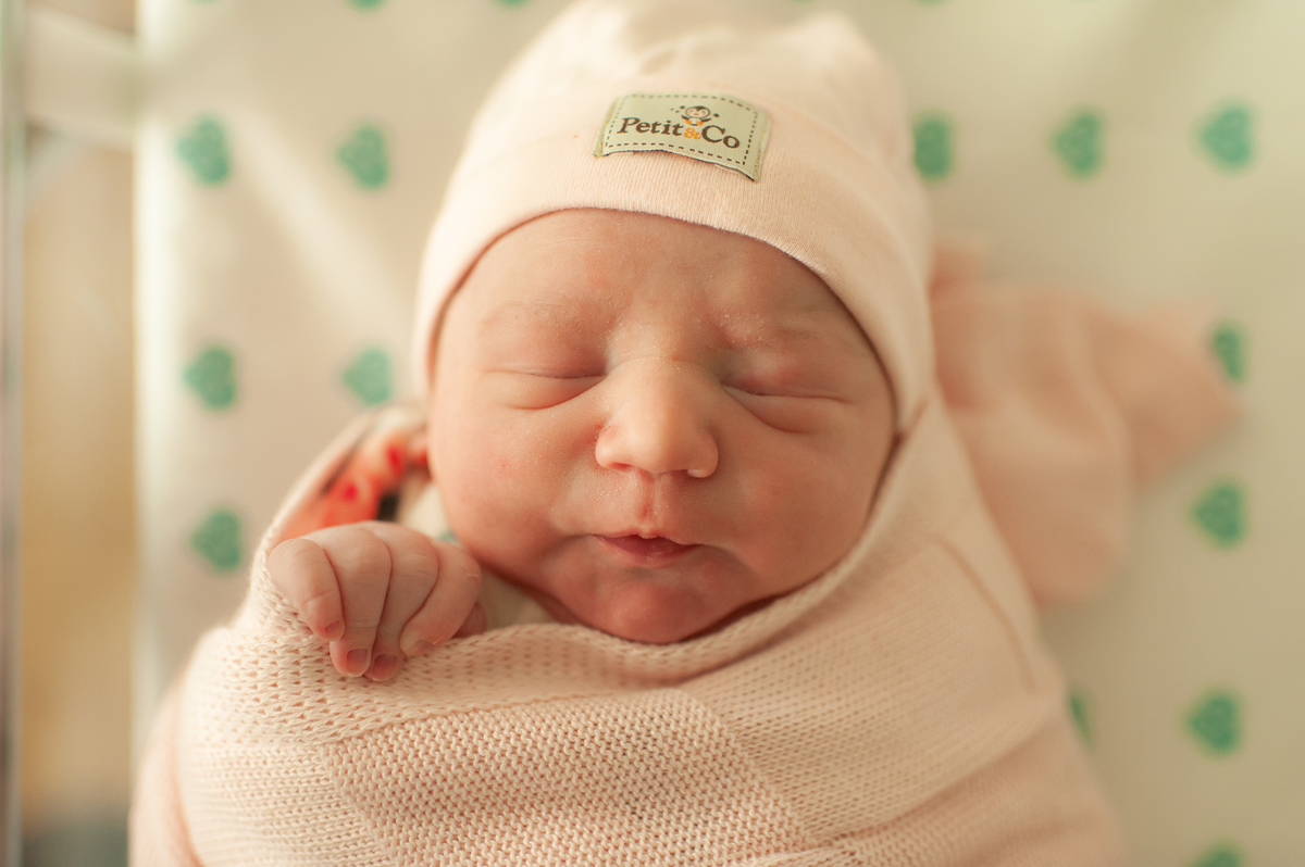 fotografia de parto, foto de parto, registro fotografico de parto, parto cesarea, fotos de cesarea, fotografa de parto, foto de nascimento, foto de parto na perinatal, melhor fotografa de partos