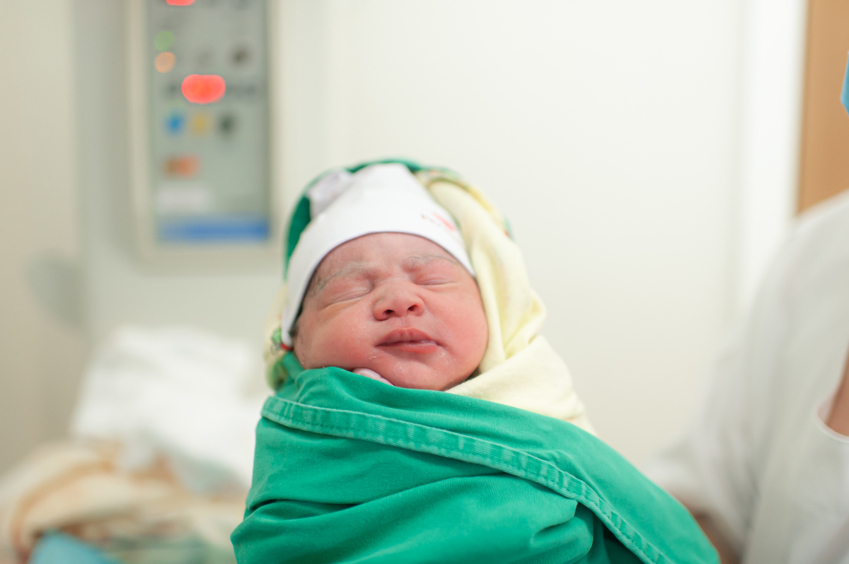 fotografia de parto, fotos de parto, parto normal, parto humanizado, fotos de parto normal, melhor fotografa de parto, parto cesarea, parto natural, fotografa de parto, fotografa de bebes, fotografa newborn, melhor fotografa newborn, lindas fotos de parto