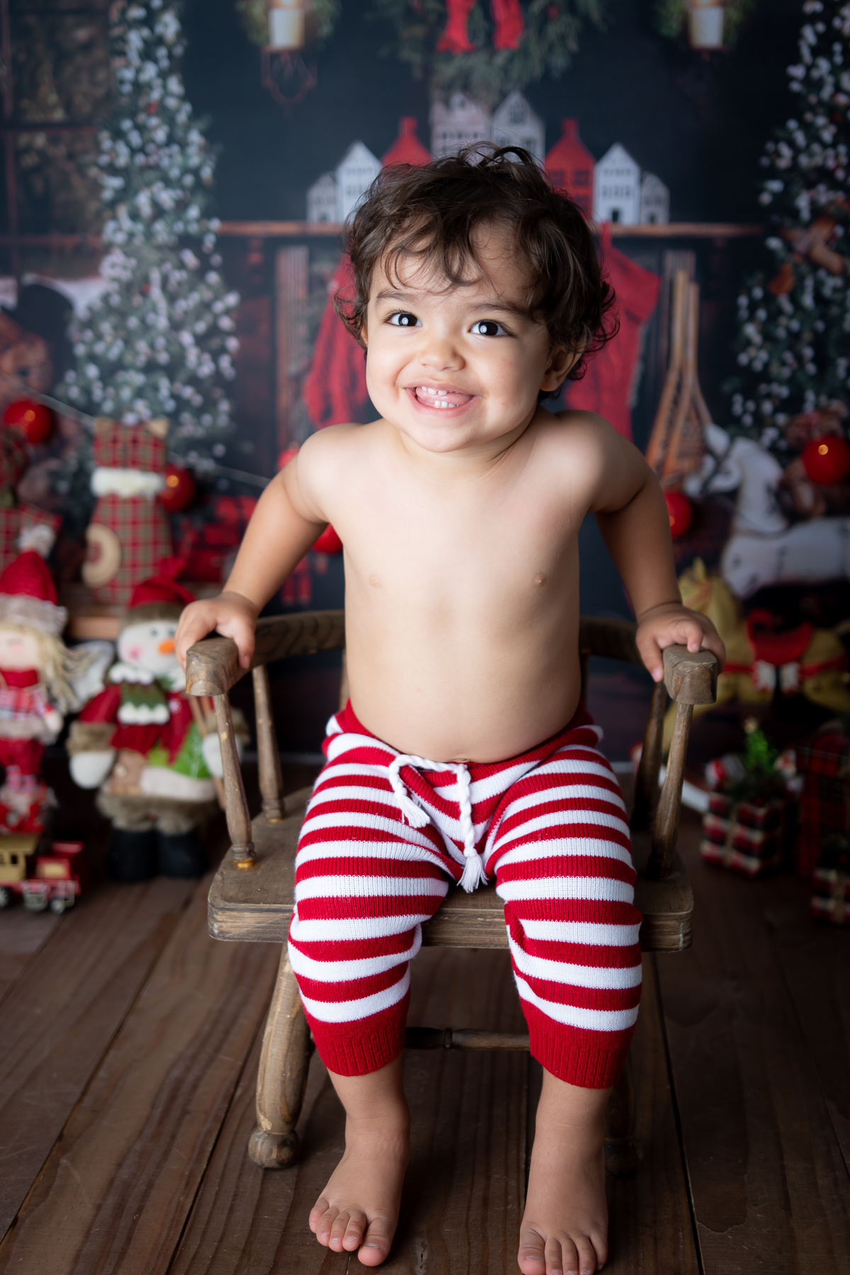 Mini sessão de Natal, mini sessão de natal 2020, fotos de natal, fotos de bebê, ensaio natalino, estúdio fotográfico infantil, ensaio de natal barra da tijuca, melhor fotógrafa de bebês da Barra da Tijuca, melhor fotógrafa newborn do Rio, acompanhamento 
