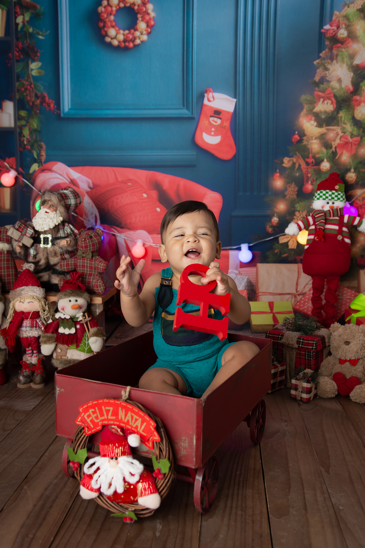 Mini sessão de Natal, mini sessão de natal 2020, fotos de natal, fotos de bebê, ensaio natalino, estúdio fotográfico infantil, ensaio de natal barra da tijuca, melhor fotógrafa de bebês da Barra da Tijuca, melhor fotógrafa newborn do Rio, acompanhamento 