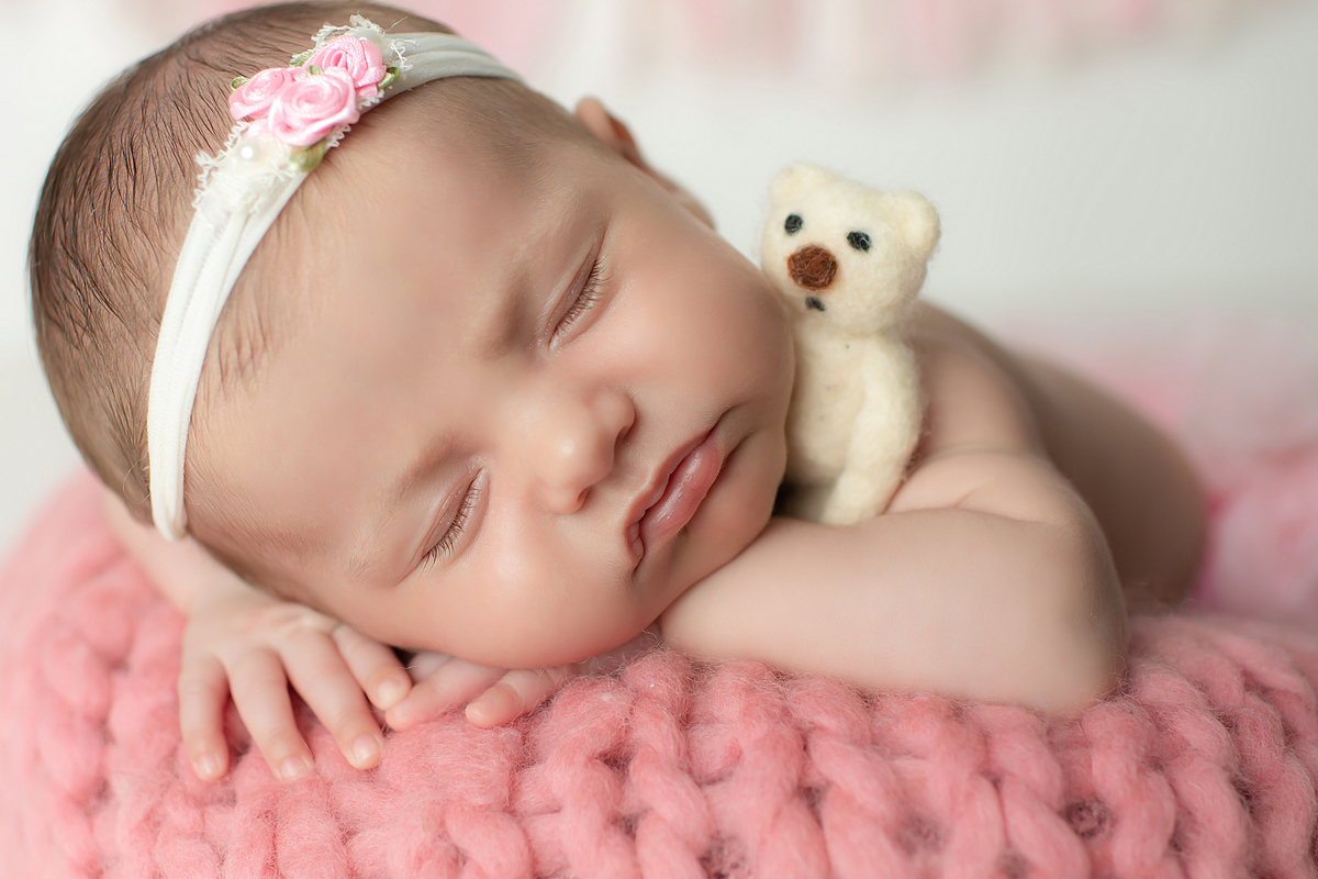 ensaio newborn, newborn barra da tijuca, fotos newborn barra da tijuca, melhor fotógrafa newborn do Rio, best newborn photographer in Rio, fotos de recém-nascidos, ensaio de recém-nascido, book de bebê, fotos de bebê, estudio fotográfico barra da tijuca 