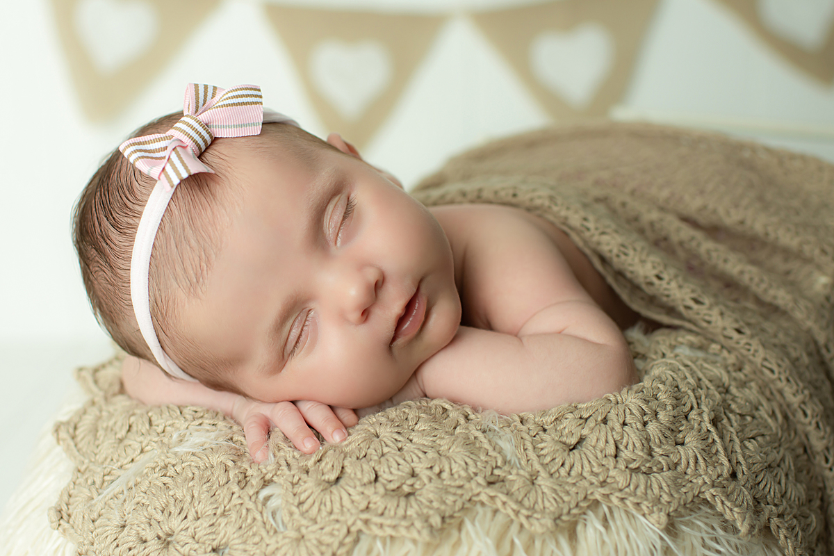 ensaio newborn, newborn barra da tijuca, fotos newborn barra da tijuca, melhor fotógrafa newborn do Rio, best newborn photographer in Rio, fotos de recém-nascidos, ensaio de recém-nascido, book de bebê, fotos de bebê, estudio fotográfico barra da tijuca 