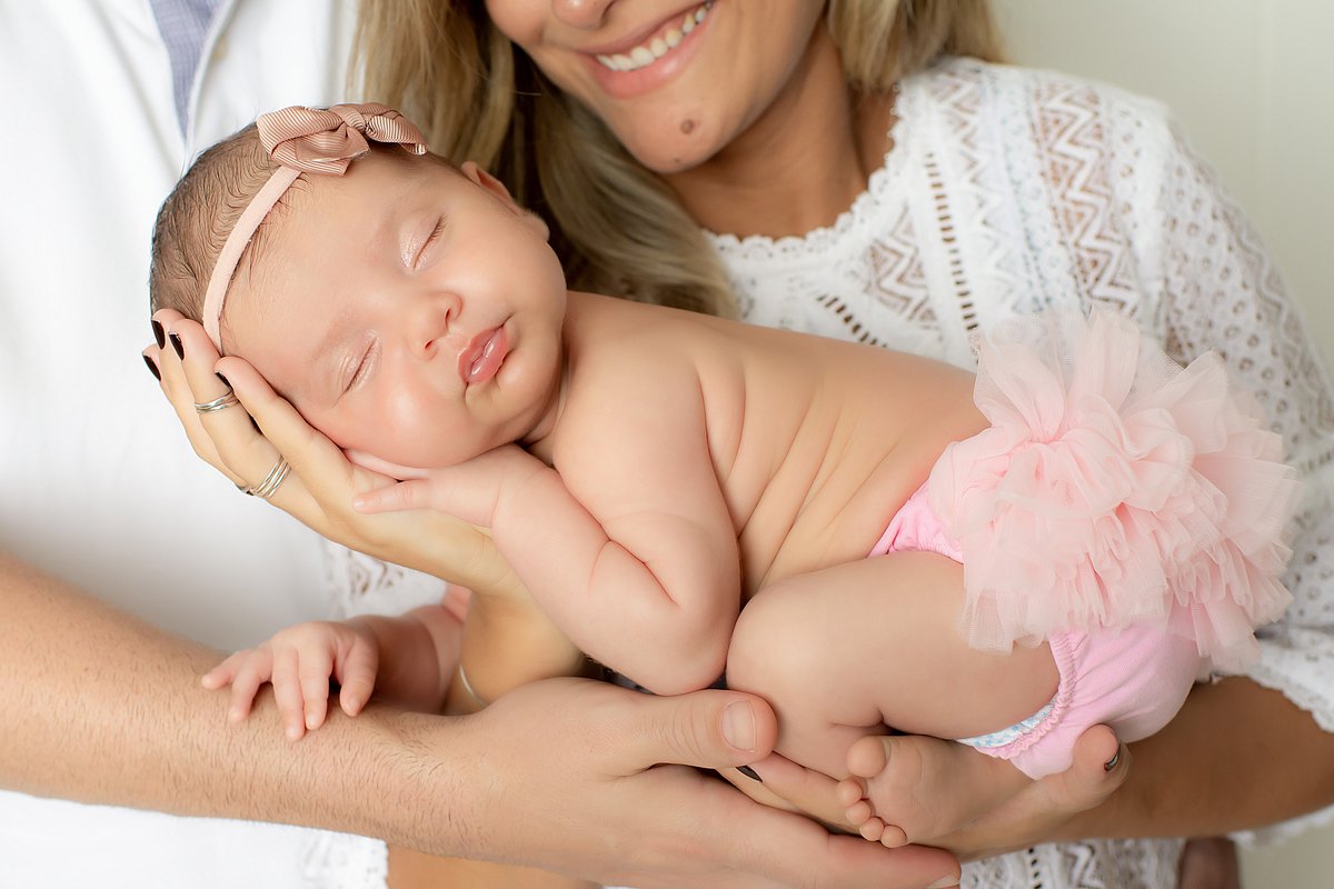 ensaio newborn, newborn barra da tijuca, fotos newborn barra da tijuca, melhor fotógrafa newborn do Rio, best newborn photographer in Rio, fotos de recém-nascidos, ensaio de recém-nascido, book de bebê, fotos de bebê, estudio fotográfico barra da tijuca 