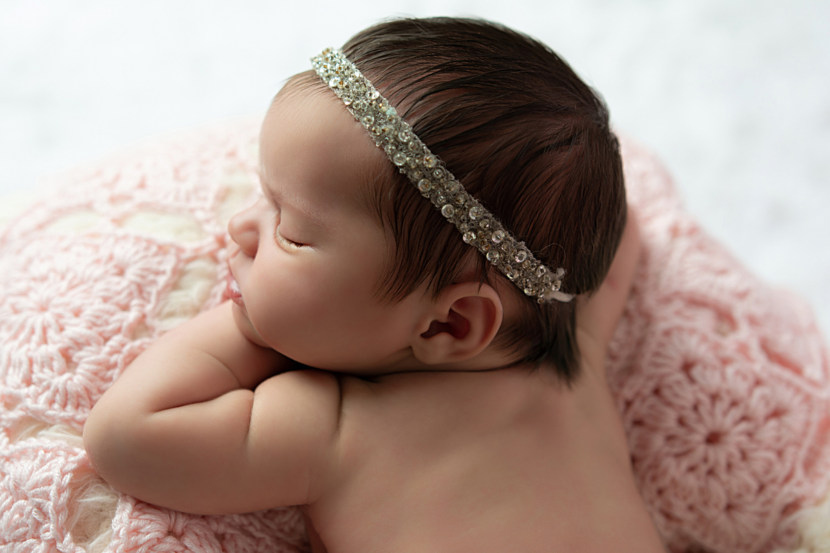 ensaio newborn, newborn barra da tijuca, fotos newborn barra da tijuca, melhor fotógrafa newborn do Rio, best newborn photographer in Rio, fotos de recém-nascidos, ensaio de recém-nascido, book de bebê, fotos de bebê, estudio fotográfico barra da tijuca 